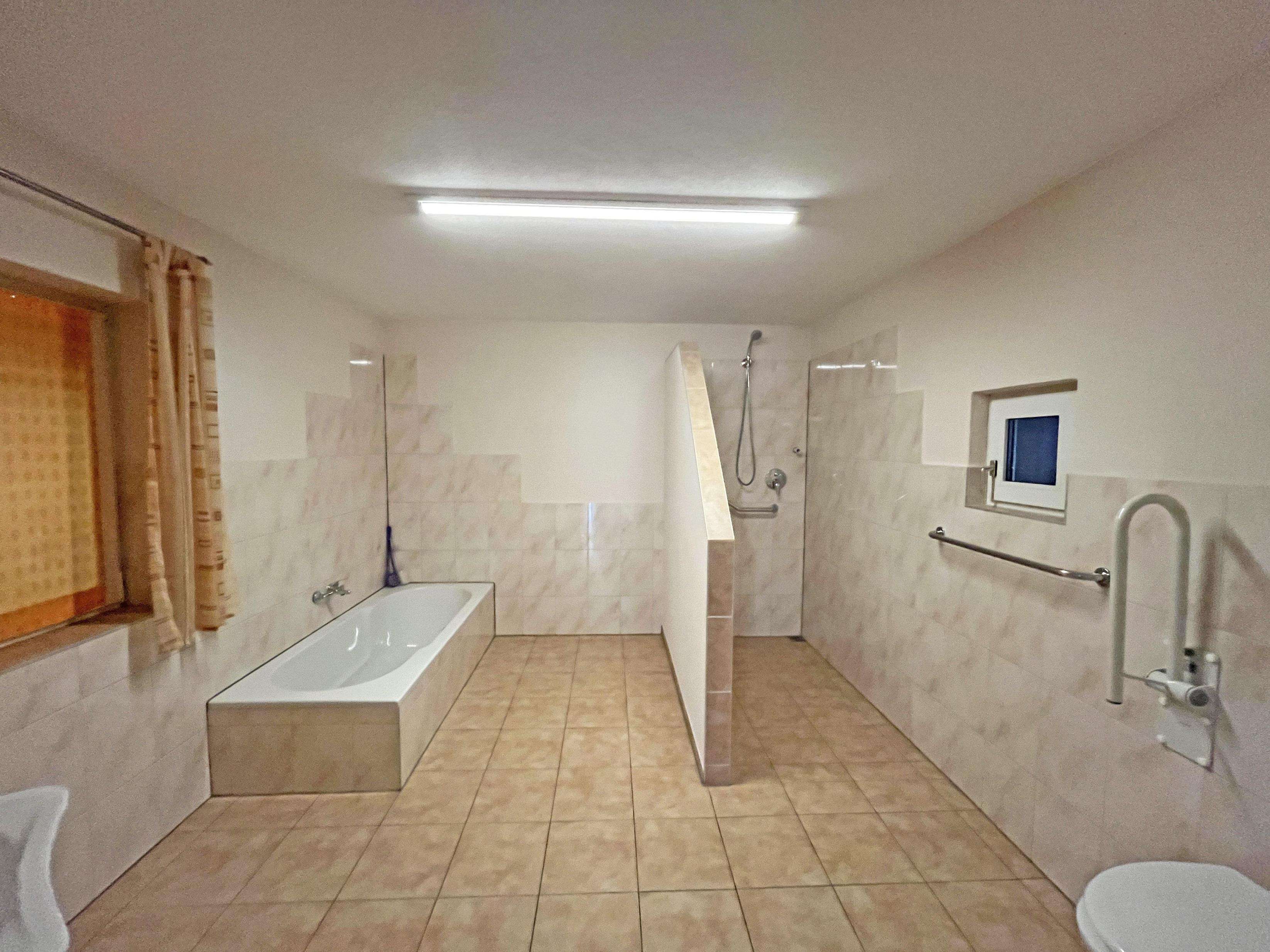 Immobilie in Stöttwang - Bauernhof mit sehr guter Substanz und vielen Möglichkeiten - Bild 7