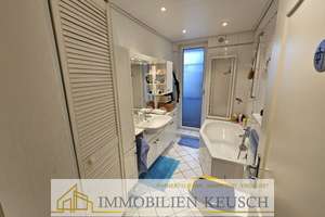 Große 3 Zimmerwohnung mit Balkon in zentraler und begehrter Lage – Die vollständige Adresse der Immobilie erhältst du vom Anbieter., 28217 Westend, Bremen – Vorschaubild 7