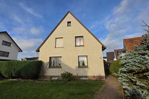 - VERKAUFT - Charmantes Wohnhaus in ruhiger Siedlungslage – Die vollständige Adresse der Immobilie erhältst du vom Anbieter., 32130 Enger – Vorschaubild 2