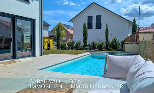 Moderne DHH mit Pool & Südgarten – Familienfreundlicher Neubau in ruhiger Toplage von Freimersheim
