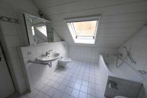Raum-Wunder in Overath-Zentrum mit Garage (frei ab 11/25) – Breslauerstrasse 30, 51491 Overath – Vorschaubild 19