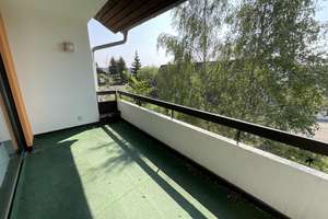 Wohnen auf zwei Ebenen: Gepflegte 3-Zimmer-Maisonettewohnung mit Loggia und Garage in Schönwald! – Die vollständige Adresse der Immobilie erhältst du vom Anbieter., 78141 Schönwald im Schwarzwald – Vorschaubild 8