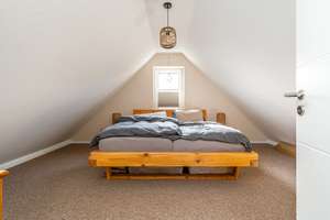 Gemütliches Reihenendhaus mit Kamin, Garten und überdachter Terrasse – Die vollständige Adresse der Immobilie erhältst du vom Anbieter., 26603 Aurich – Vorschaubild 14