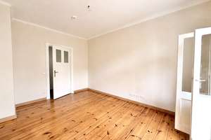 Bezugsfrei: 2-Zimmer-Altbaucharme mit sonnigem Balkon zum Innenhof in Steglitz – Die vollständige Adresse der Immobilie erhältst du vom Anbieter., 12163 Steglitz, Berlin – Vorschaubild 7