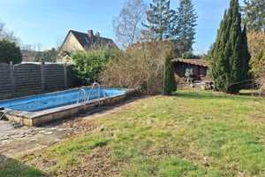 Renovierungsbedürftige DHH mit zwei getrennten Wohnungen auf schönem Grundstück mit Garten und Pool – Nürnberg – Vorschaubild 19