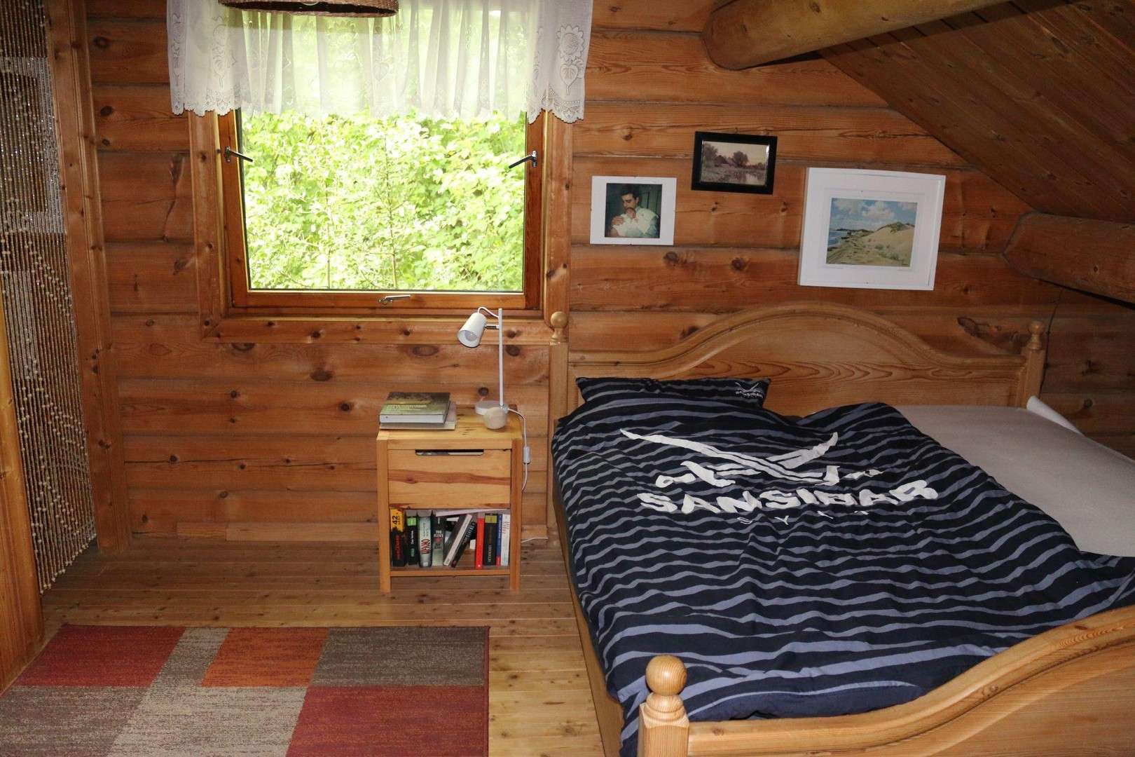 Immobilie in Olzheim - Holzblockbohlenhaus mit Pferdestall, Longierhalle, Paddock und arrondiertem Weideland - Bild 12