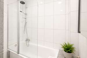München-West: Möbliertes Maisonette-Juwel (66m² GF) | 51m² WoFl. | ~6% Rendite | Provisionsfrei – Die vollständige Adresse der Immobilie erhältst du vom Anbieter., 81247 Obermenzing, München – Vorschaubild 12
