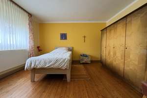 Gepflegtes Einfamilienhaus mit Nebengebäude und Entwicklungspotenzial – Die vollständige Adresse der Immobilie erhältst du vom Anbieter., 91802 Meinheim – Vorschaubild 4
