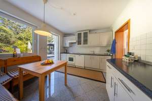 Gepflegter Bungalowcharakter mit ausgebautem Spitzboden, Gartenidylle & Sauna – Die vollständige Adresse der Immobilie erhältst du vom Anbieter., 65207 Naurod, Wiesbaden – Vorschaubild 11