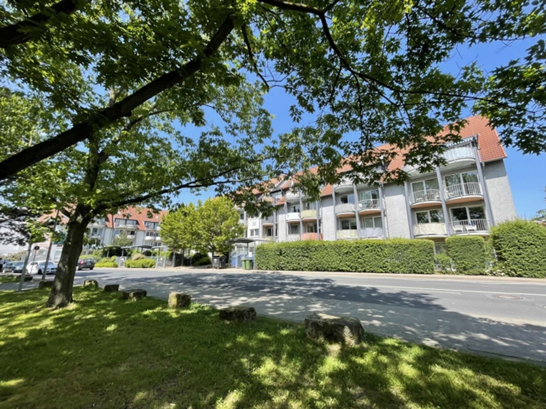 Ideal für Studenten: Attraktive 2-Zimmer-Wohnung mit gemütlichem Balkon in der Nähe der Uniklinik