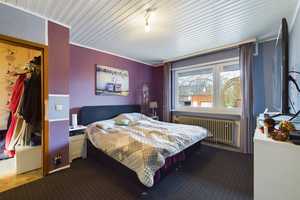 Großzügiger Bungalow mit Pool, Einliegerwohnung im UG, ausbaufähigem Dachboden & großem Garten! – Hannover (Kreis) – Vorschaubild 8
