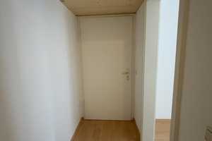 Helle Wohnung mit großem Balkon! – Basedowstrasse 14, 39104 Magdeburg – Vorschaubild 2