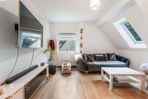 Wohnen auf mehreren Ebenen  – Maisonettewohnung in Bremen-Woltmershausen – Die vollständige Adresse der Immobilie erhältst du vom Anbieter., 28197 Woltmershausen (Ortsteil), Bremen – Vorschaubild 8