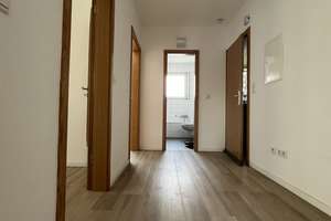HÖHSCHEID: 2-Zimmer, Wannenbad, BALKON ruhige aber zentrale Lage! – Köcherstr. 6, 42657 Solingen-Mitte, Solingen – Vorschaubild 10
