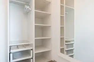 LUXUS Hausboot - 3 Etagen - 100m² Wohnen + 120 m² SONNENTERRASSE - Kamin, Kino, komplett individuell – Potsdam – Vorschaubild 15