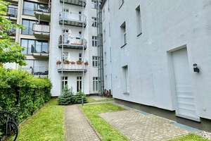 Stilvoll sanierter Altbau mit großer Wohnküche & Gartennutzung nahe Schlosspark – Die vollständige Adresse der Immobilie erhältst du vom Anbieter., 13156 Niederschönhausen, Berlin – Vorschaubild 16