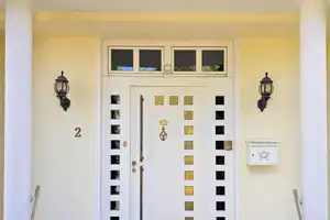 Architekten Villa mit Pool - uneinsehbarer Garten - direkt am Golfplatz und 350m zum Seddiner See – Potsdam-Mittelmark (Kreis) – Vorschaubild 11