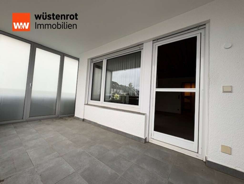 Immobilie in Friolzheim - Sonnige und helle 3,5-Zimmer-Wohnung in Friolzheim mit Stellplatz und Garage - Bild 3