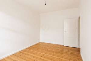 Erstbezug nach Sanierung! Wohnung mit Balkon und Sondernutzfläche in gehobener Lage von Lichterfelde – Die vollständige Adresse der Immobilie erhältst du vom Anbieter., 12203 Lichterfelde, Berlin – Vorschaubild 5