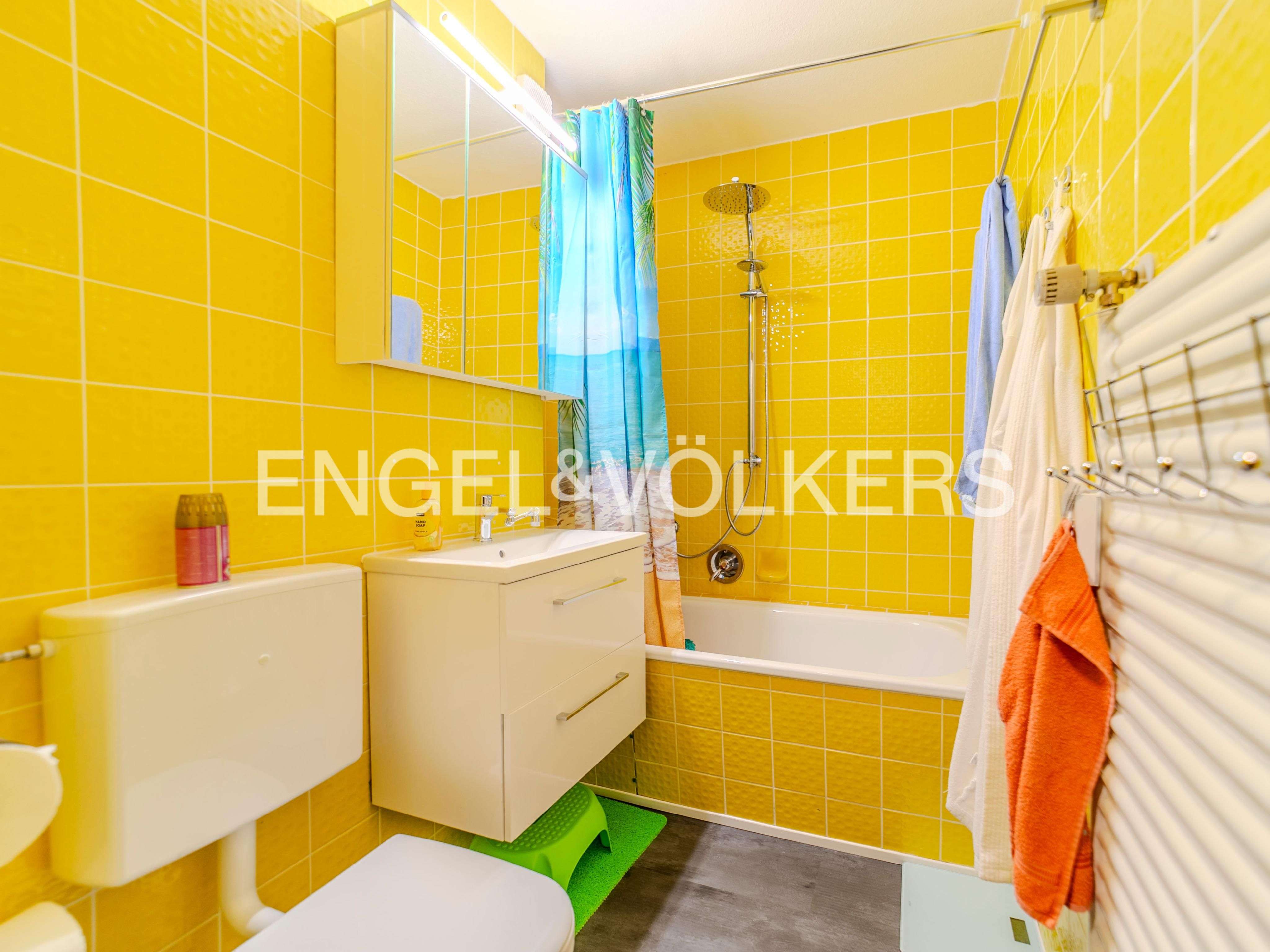 Immobilie in Schönwald im Schwarzwald - Charmante 1-Zimmer-Wohnung mit Wellnessbereich in Schönwald - Bild 2