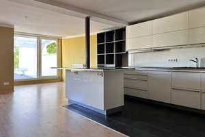 3,5-Zimmer-DG-Wohnung mit EBK, Kamin, 2 Bäder, Terrasse – Alexander-Puschkin-Str. 56, 39108 Stadtfeld Ost, Magdeburg – Vorschaubild 2