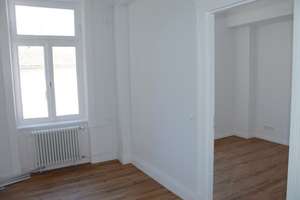 Wiesbaden Taunusstraße: 4 Zimmer, EBK, großer Balkon, Aufzug & PKW-Stellplatz – Die vollständige Adresse der Immobilie erhältst du vom Anbieter., 65183 Mitte, Wiesbaden – Vorschaubild 7