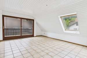 3-Zimmer Dachgeschoss-Wohnung in Aschaffenburg – Die vollständige Adresse der Immobilie erhältst du vom Anbieter., 63743 Gailbach, Aschaffenburg – Vorschaubild 8