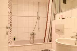 3,5 Zi. Maisonette ETW * 2 Balkone * ca. 137 m² * Wellnessbad  mit Sauna + Whirlpool * Citylage von  – Die vollständige Adresse der Immobilie erhältst du vom Anbieter., 51379 Opladen, Leverkusen – Vorschaubild 9