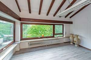 Bestlage direkt in Schorndorf! Ein großes Einfamilienhaus mit Einliegerwohnung – Die vollständige Adresse der Immobilie erhältst du vom Anbieter., 73614 Schorndorf – Vorschaubild 8