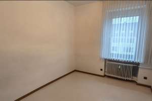 Solides Investment in Eschersheim – Wohn- und Geschäftshaus mit Entwicklungspotenzial – Die vollständige Adresse der Immobilie erhältst du vom Anbieter., 60433 Eschersheim, Frankfurt am Main – Vorschaubild 12