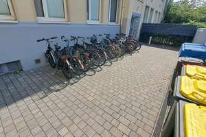 Voll vermietetes Mehrfamilienhaus mit stabilem Cashflow und Entwicklungspotenzial in Krefeld – Die vollständige Adresse der Immobilie erhältst du vom Anbieter., 47809 Linn, Krefeld – Vorschaubild 2