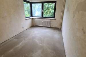 Entdecken Sie die Möglichkeiten: Renovierungsbedürftige 3-Zimmer-Wohnung! – 12309 Lichtenrade, Berlin – Vorschaubild 6