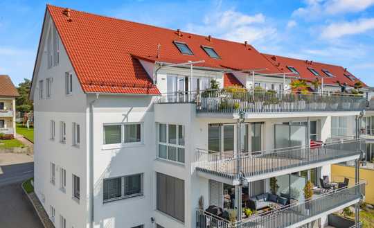 Exclusives, neuwertiges Wohnerlebnis mit Bergblick in Bodenseenähe