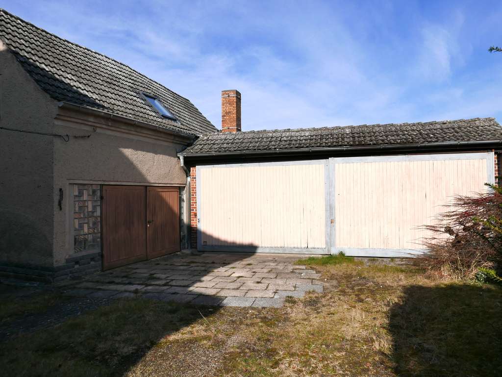 Immobilie in Benz - Großzügige Doppelhaushälfte mit Potential In Wismar - Süd - Bild 2