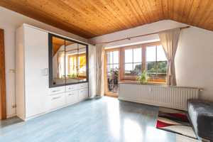 Charmantes Haus in ruhiger Lage – Breisgau-Hochschwarzwald (Kreis) – Vorschaubild 13