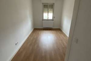 Lichtdurchfluetete moderne 2-Zimmer Wohnung in KA Durlach zu vermieten ! – Die vollständige Adresse der Immobilie erhältst du vom Anbieter., 76227 Durlach, Karlsruhe – Vorschaubild 2