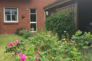 VERMIETET! Mittelreihenhaus mit drei Zimmern in ruhiger Lage mit Garten – Zum Schlagen 20, 23843 Travenbrück – Vorschaubild 2