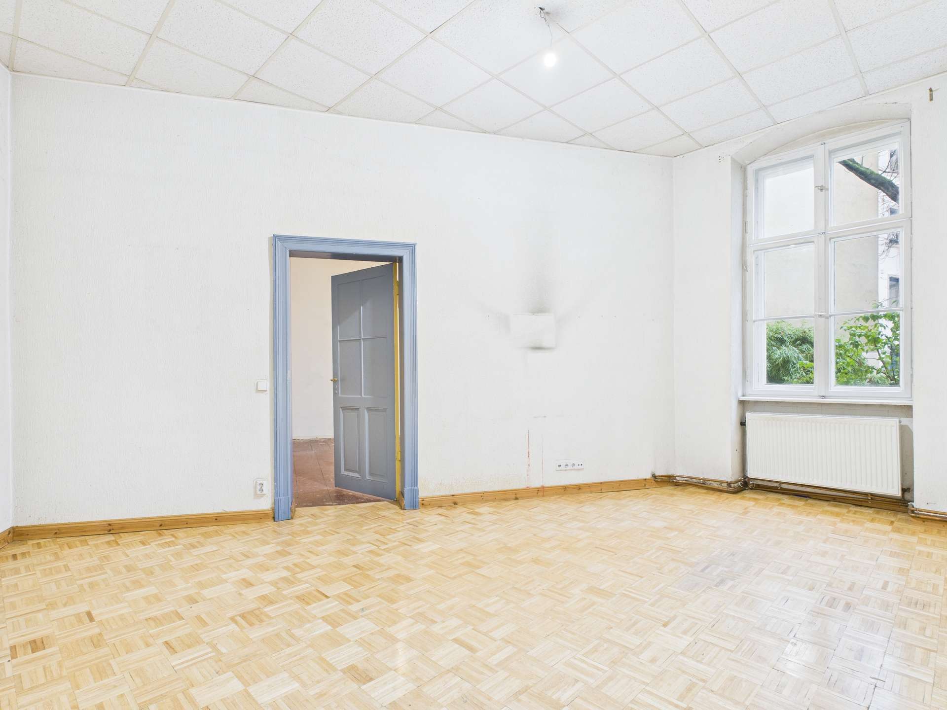 Sehr ruhige und freie 2-Zi.-Wohnung im Herzen von Kreuzberg–historischer Charme trifft urbanes Leben, Berlin – Bild 3