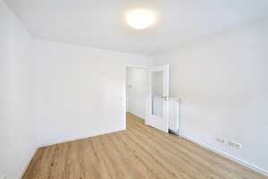 Renoviertes Apartment in Top-Lage von Beuel mit Terrasse – Bonn – Vorschaubild 5