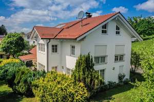 Zeitgemäßes, modernes Einfamilienhaus mit 8 Zimmern 
auf einem kostengünstigen Erbpachtgrundstück – Die vollständige Adresse der Immobilie erhältst du vom Anbieter., 83101 Rohrdorf – Vorschaubild 2