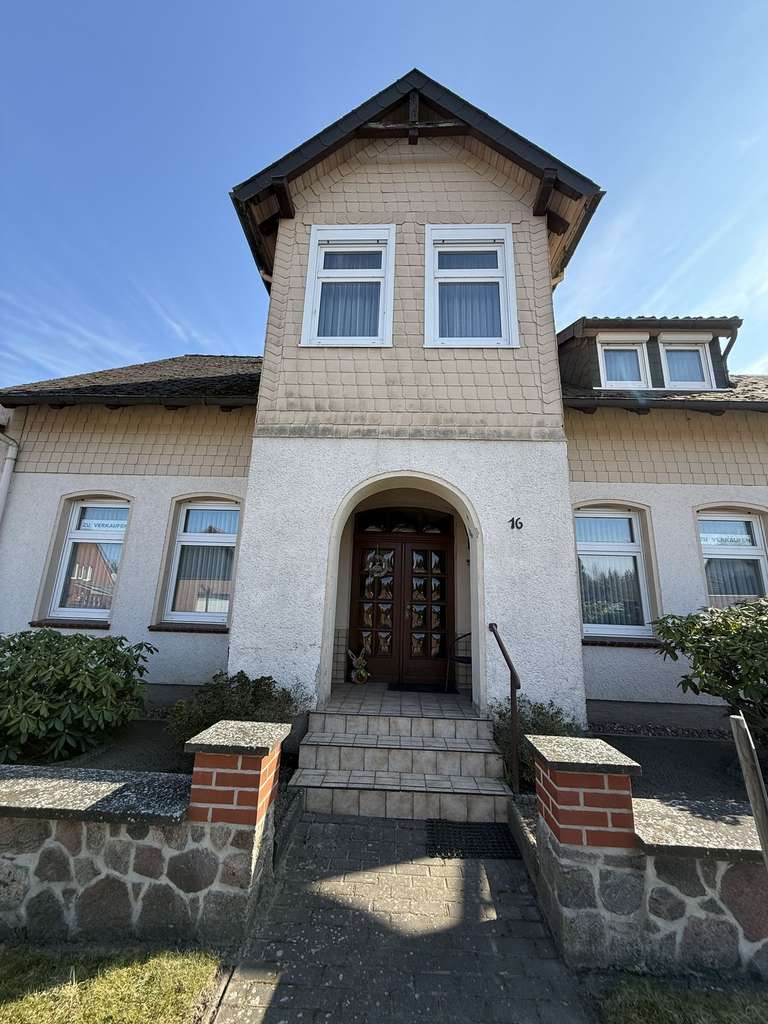 Immobilie in Diesdorf - Diesdorf/Altmarkkreis - Ehemalige, kleine Hofanlage (modernisiert) - Bild 1