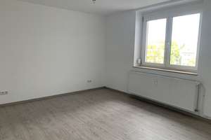 Familienfreundliches Wohnen: 4 Zimmer mit Balkon und Wohlfühlcharakter – Rothenburger Str. 183, 90439 St. Leonhard, Nürnberg – Vorschaubild 9