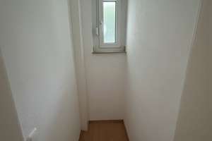 Tolle Familienwohnung mit Balkon in Borbeck sucht nette Mieter*in – Bessemer Str. 9, 45355 Bergeborbeck, Essen – Vorschaubild 5