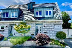 Großzügige Doppelhaushälfte – Die vollständige Adresse der Immobilie erhältst du vom Anbieter., 41238 Bonnenbroich-Geneicken, Mönchengladbach – Vorschaubild 2