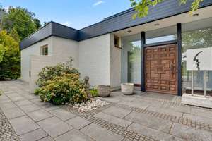Alleinlage mit Panoramablick! Luxuriöse Architektenvilla mit Schwimmhalle und 7.847 m² Grundstück – Die vollständige Adresse der Immobilie erhältst du vom Anbieter., 91338 Igensdorf – Vorschaubild 9