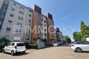 ! Gepflegte 2 Zimmer Wohnung ! Saniertes Bad mit Loggia in Top Lage ! – Die vollständige Adresse der Immobilie erhältst du vom Anbieter., 30559 Anderten, Hannover – Vorschaubild 2