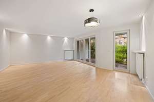 Raum für besondere Momente - moderne Eigentumswohnung in schöner Lage von  Altona – Die vollständige Adresse der Immobilie erhältst du vom Anbieter., 22765 Altona-Nord, Hamburg – Vorschaubild 4
