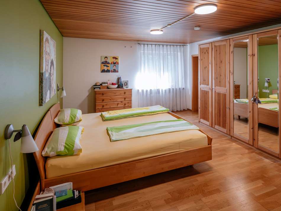 544 Schlafzimmer 