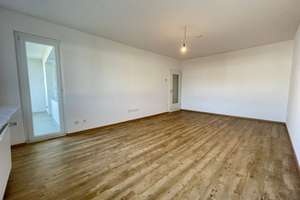 *Erstbezug nach Sanierung*Aufzug*Balkonwohnung*Holsterhausen* – Keplerstr. 110-112, 45147 Holsterhausen, Essen – Vorschaubild 4