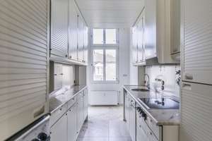 Lichtdurchflutete Altbauwohnung mit 3 Balkone – Die vollständige Adresse der Immobilie erhältst du vom Anbieter., 65193 Nordost, Wiesbaden – Vorschaubild 5